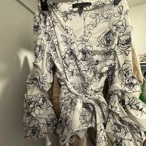 White House Black Market Blouse